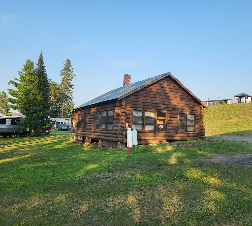 Chipmunk cabin